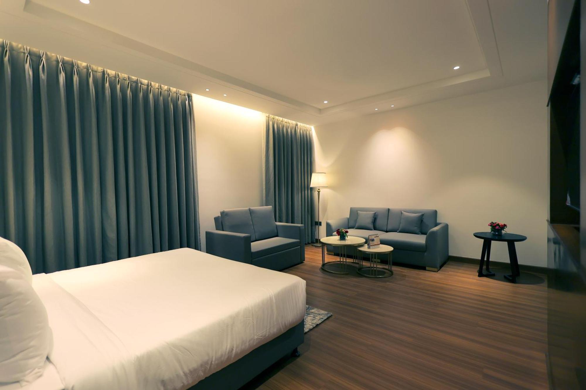 Pride Elite Haridwar Hotel Exterior photo
